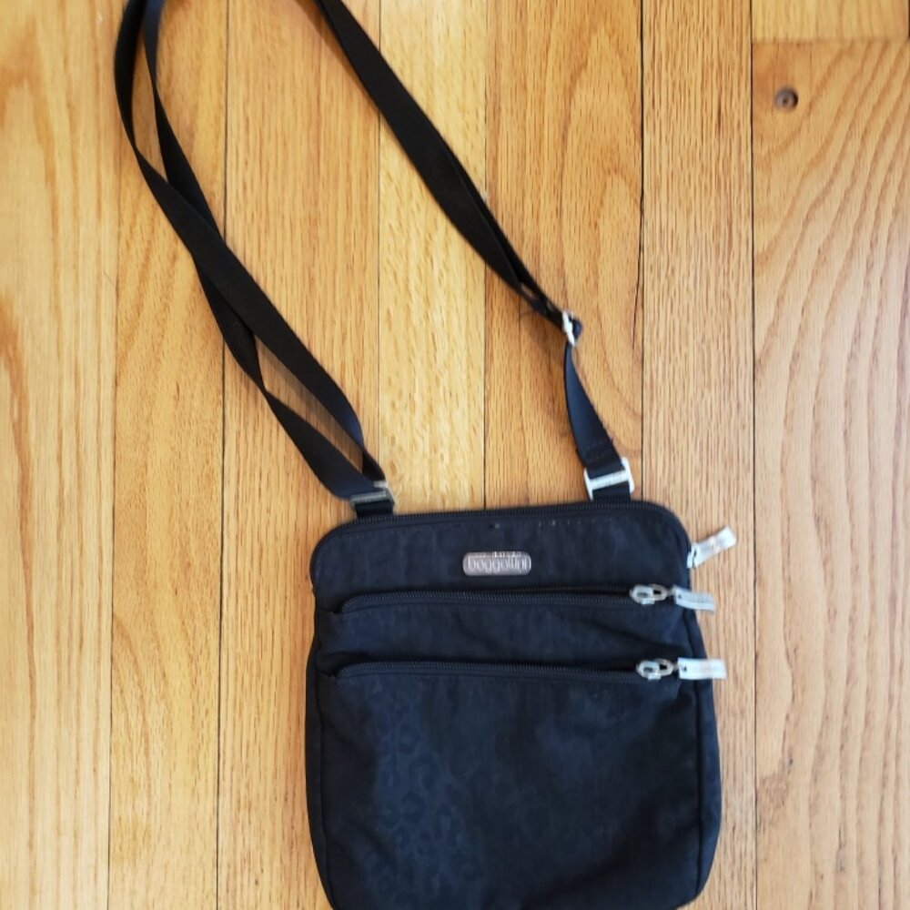 Black Travel Crossbody Bag